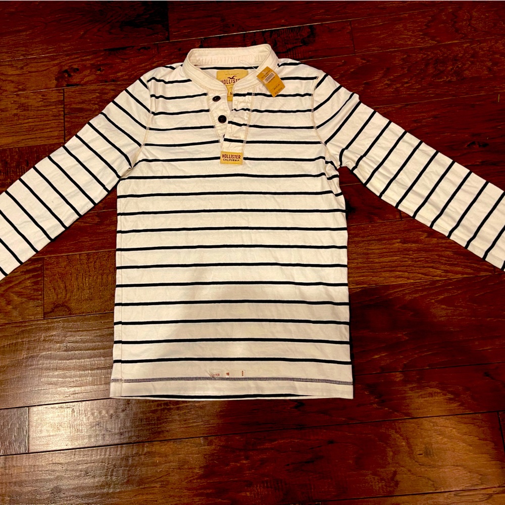 men’s medium hollister 100% cotton shirt